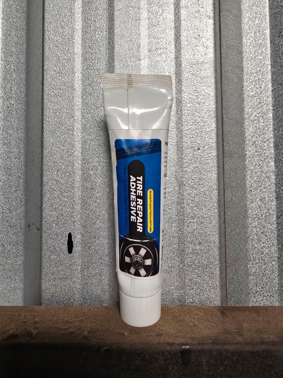 Waterproof Tire Repair Adhesive (BUY 1 GET 1 FREE)